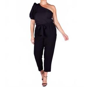NEW CAMILYN BETH drew crepe pants in black